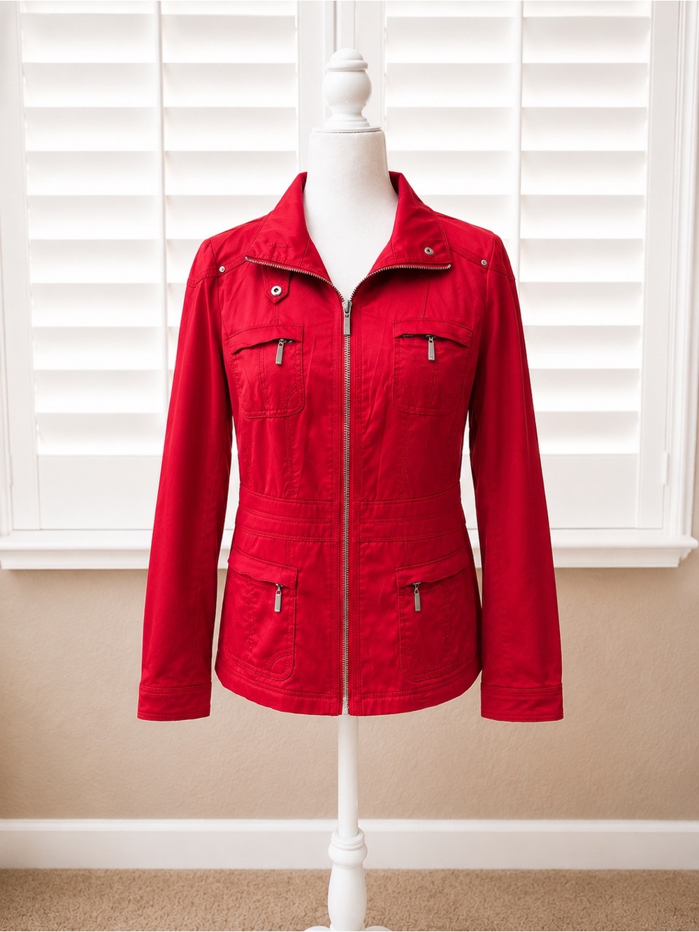 White House Black Market Red Utility Jacket Size 6 Zip Pocket